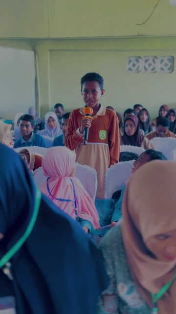 Pembinaan Karakter untuk Peserta Didik Madrasah
Kerjasama Fakultas Ilmu Tarbiyah dan Keguruan UIN A.M. Sangadji Ambon bersama Kementerian Agama RI dan Anggota DPR RI Komisi VIII F. Alimudin Kolatlena. 
.
.
#fitkhebat #uinambon #fitkuinambon
