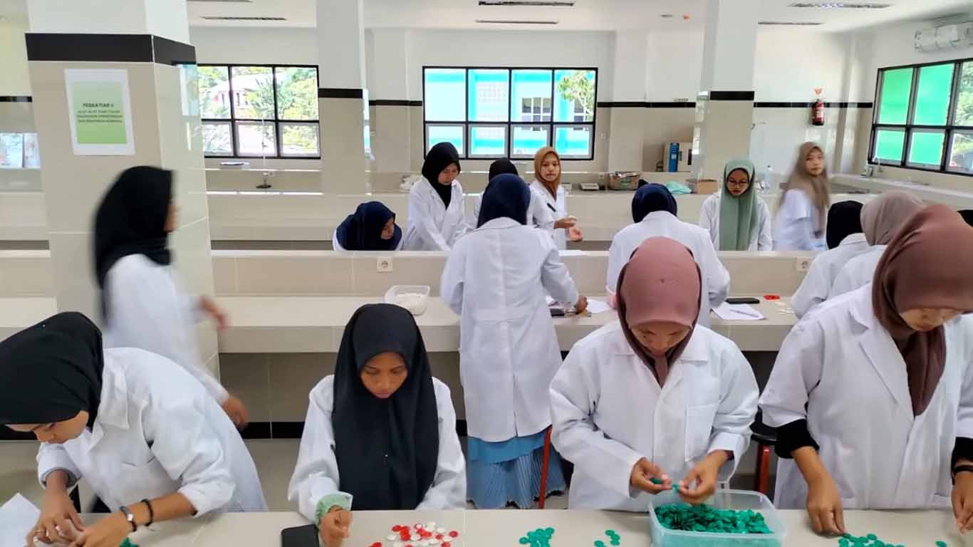 lab-biologi-fitk-02